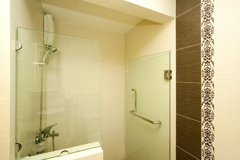 Laurel Suite Бангкок Номер фото