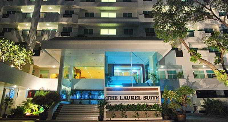 Laurel Suite Бангкок Экстерьер фото
